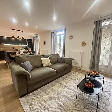 Le Refuge Centre Climatisation Parking Balcon Apartment Saint-Jean-de-Maurienne